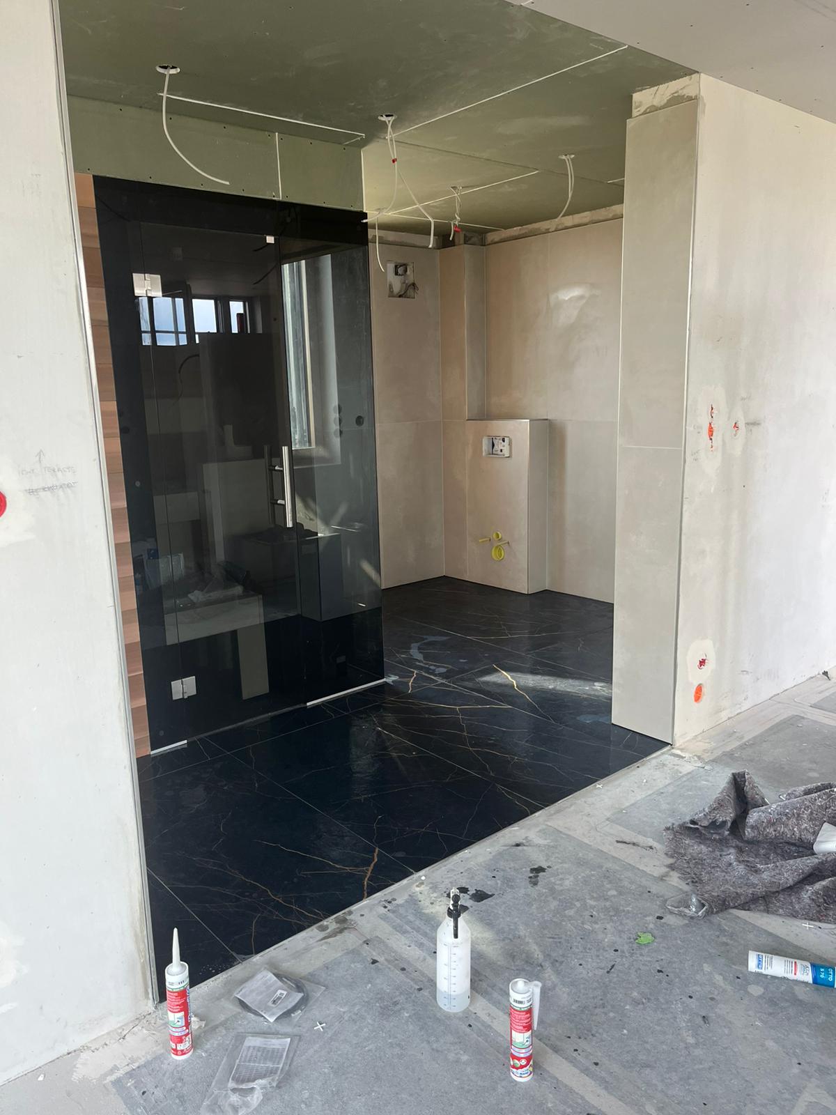 Neubau Fliesenarbeit 2